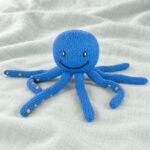 Kuscheltier Oktopus Tinto aus Bio-Baumwolle