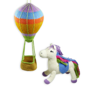Chill n Feel - Geschenk zur Geburt von Baby-Mädchen Heißluftballon Mobile und Einhorn (4)