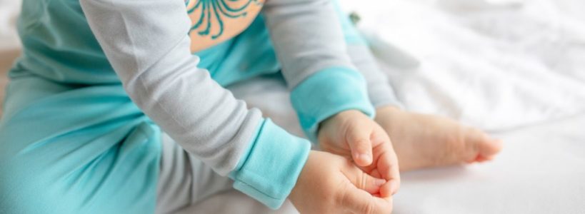 Neu: Mitwachshosen und Pullover (Gr. 56-104)