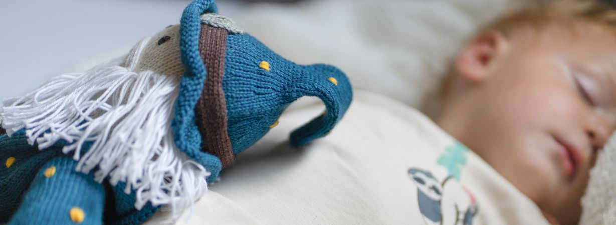 Baby schläft nicht: Zauberer Puppe Blu begleitet