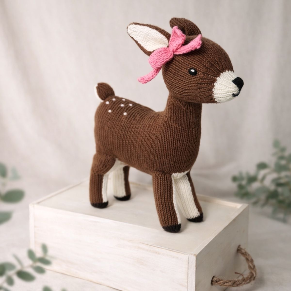Handgestricktes Bio Kuscheltier Reh