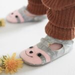 Reizarme Kinderschuhe „Kirschblüte“ (Gr. 18/19–22/23)