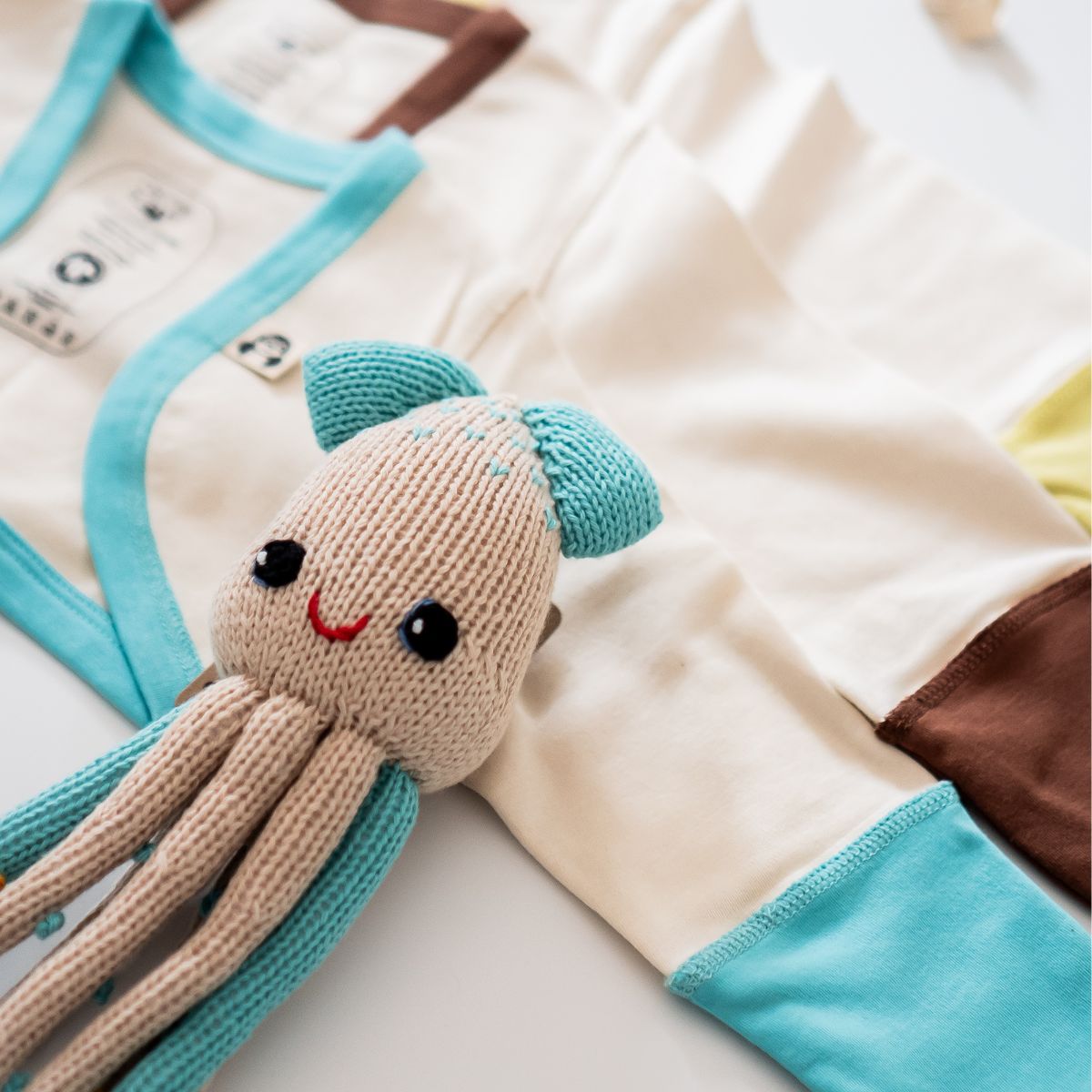 Chill n Feel Neurodermitis Handschuhe Kratzhandschuhe Scratch Sleeves (2) Boleros mit Kratzhandschuhen bei Neurodermitis und Ekzemen