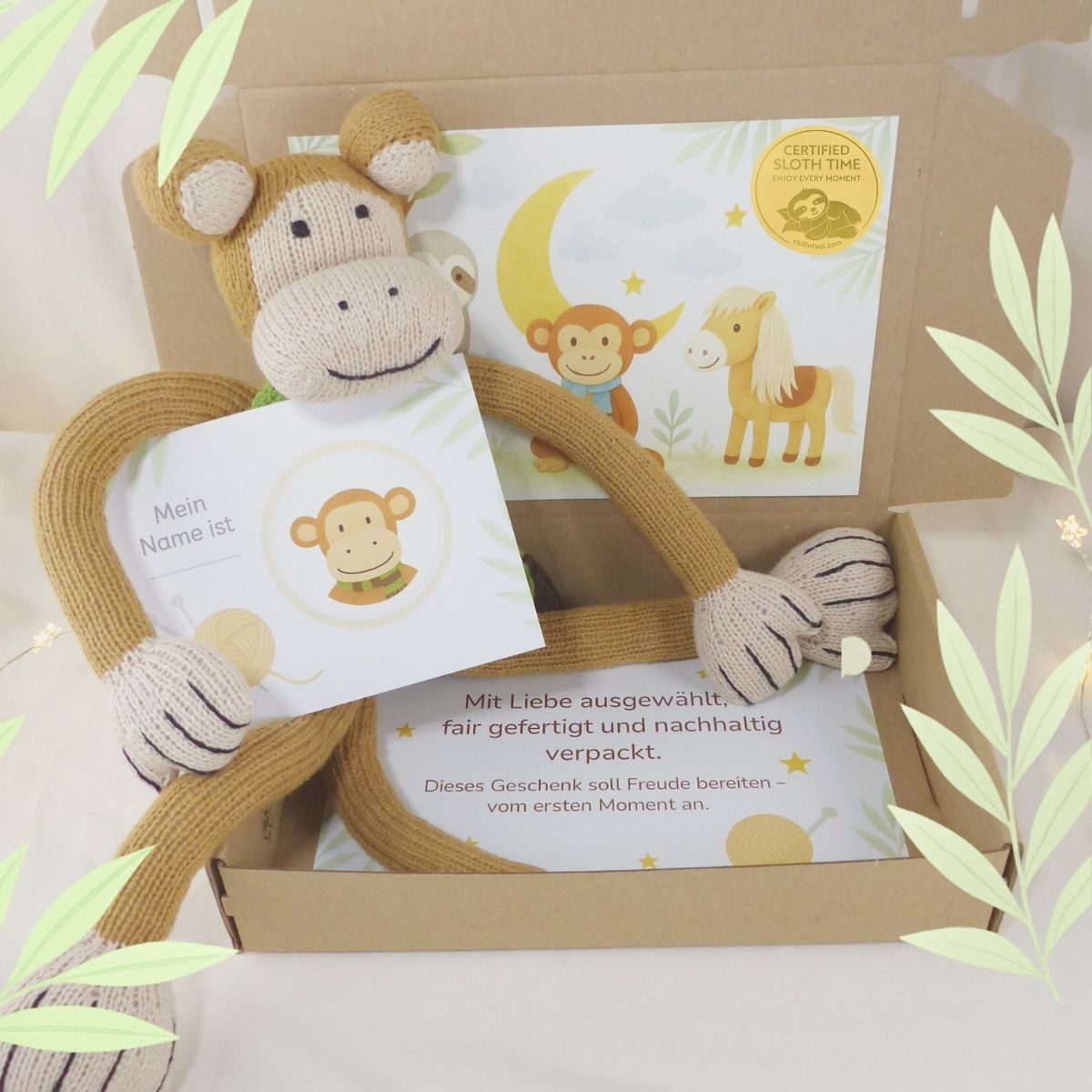 Personalisiertes Kuscheltier Affe in Geschenkbox mit Namenskarte
