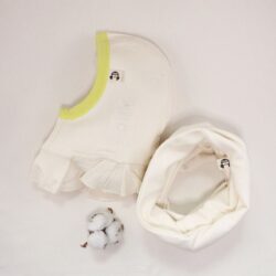 Set aus Neurodermitis Schlupfmütze mit Schal aus Bio-Pima Baumwolle – schützt Kopf, Hals und Nacken sanft und juckreizlindernd