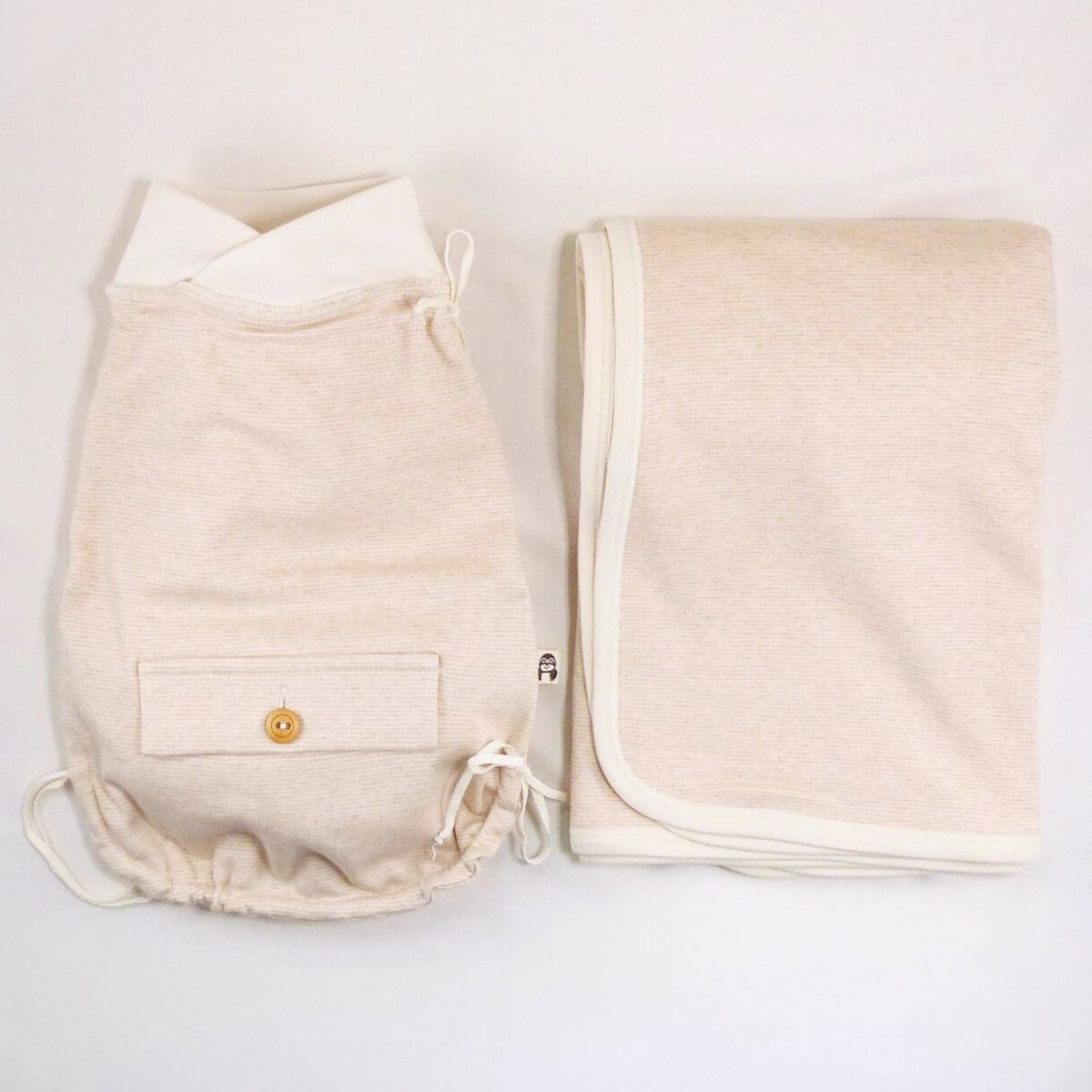 Erstlingsausstattung Set aus Bio Pima Baumwolle – weiche Babydecke und Strampelsack für Geborgenheit ab Geburt, handgefertigt von Chill n Feel
