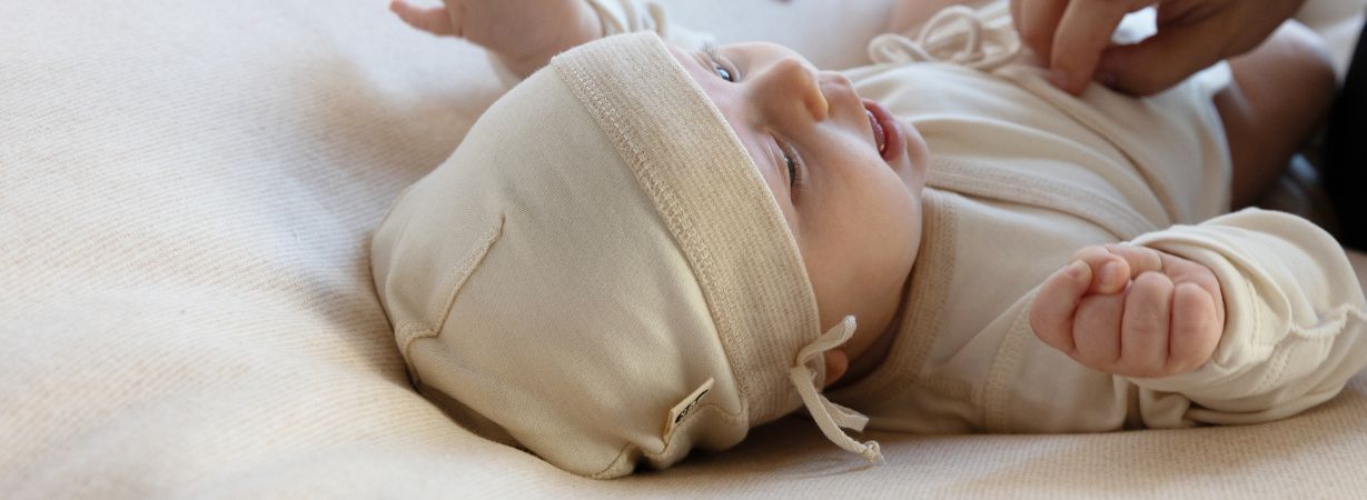 Frühchenkleidung aus Pima Baumwolle für empfindliche Babyhaut und Neurodermitis